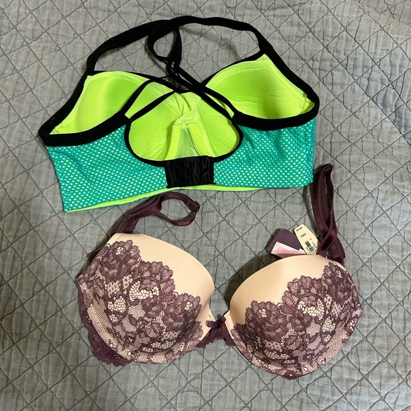 2 Victoria’s Secret Bras. Both 32DD - Picture 3 of 4